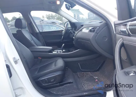 2017 BMW X3 xDrive28I z USA, uszkodzony, nr VIN 5UXWX9C34H0W71696